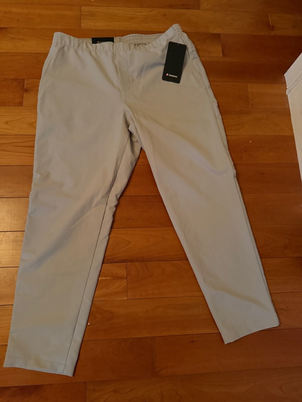 Lululemon new venture trouser pique